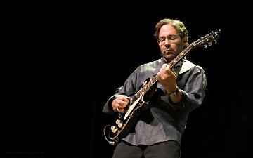 Al Di Meola