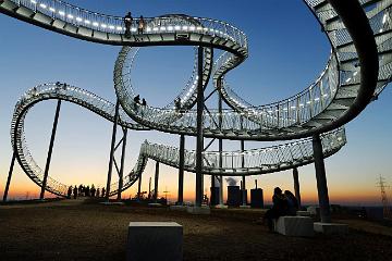 Landmarke tiger and turtle magic mountain 